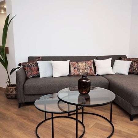 Koules Sea View City Apartment Candia Esterno foto